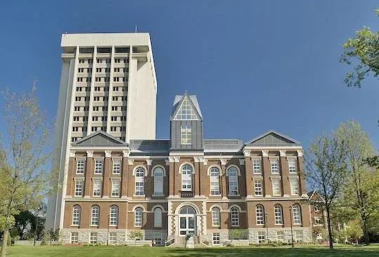 In 2022, the University of Kentucky community was rocked by a disturbing event involving one of its students, Sophia Rosing. The incident, which quickly gained notoriety, involved a racist and violent tirade against Kylah Spring, a fellow student. Captured in a now-viral video, Sophia Rosing was seen using the N-word over 200 times and assaulting Spring, who was working at a dormitory front desk. Additionally, Rosing allegedly attacked a police officer during her arrest.